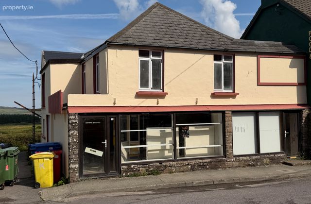 Ballyferriter Village, Co. Kerry, Ballineanig, Co. Kerry - Click to view photos