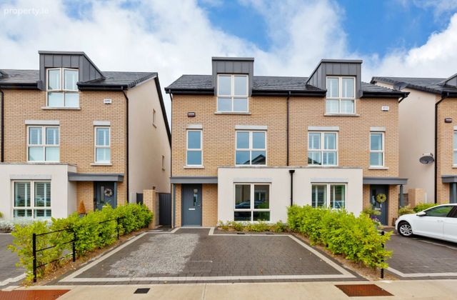 64 Drumnigh Manor, Portmarnock, Portmarnock, Co. Dublin - Click to view photos