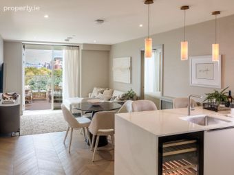 2 Bedroom Penthouse, Beach Road, Dublin 4 - Image 5