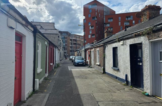 15 Reilly's Avenue, Dublin 8, Dolphin's Barn, Dublin 8 - Click to view photos