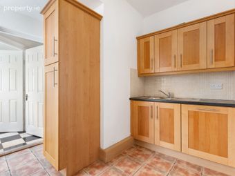 18 Washington Street, South Circular Road, Dublin 8 - Image 4