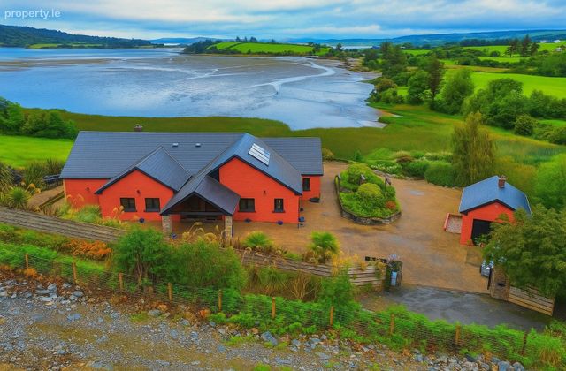 Uisce Ciuin, Magherablade, Creeslough, Creeslough, Co. Donegal - Click to view photos