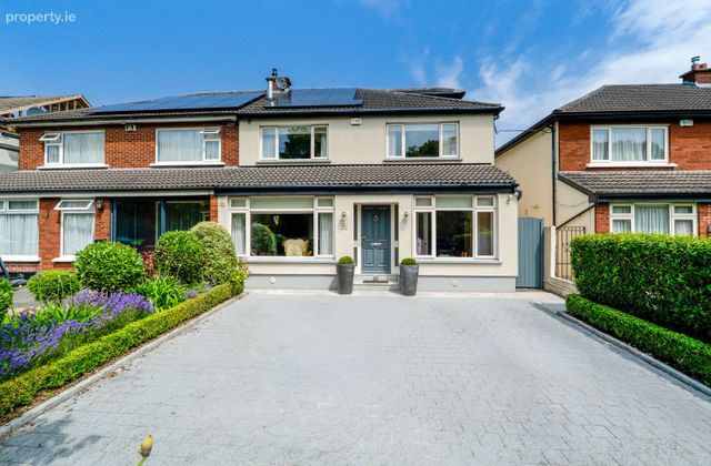 48 Hampton Court, Clontarf, Dublin 3 - Click to view photos