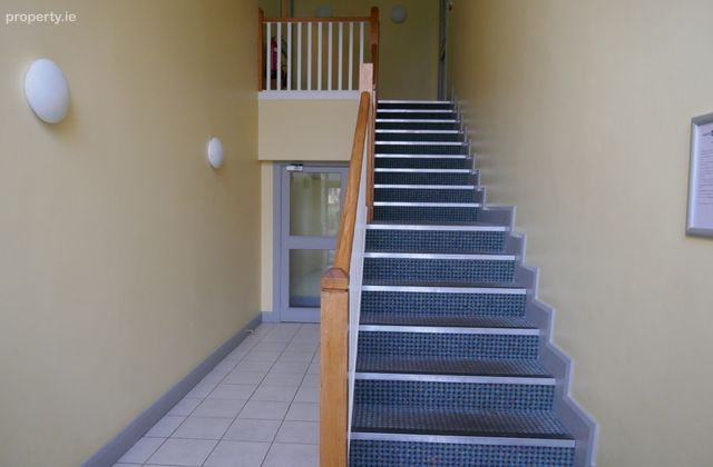 Oak Glade Hall, Craddockstown, Naas, Co. Kildare - Click to view photos