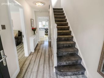 5 Heathervue, Glanmire, Co. Cork - Image 2