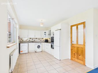 17 Willowmere Drive, Thurles, Co. Tipperary, Thurles, Co. Tipperary - Image 5