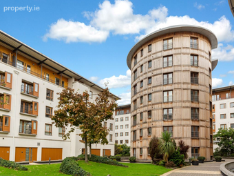 13 Semple House, Custom House Square, D01 Wk15, IFSC, Dublin 1