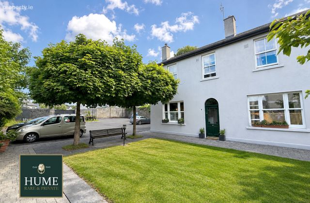 9 Weaver Court, Main Street, Abbeyleix, Co. Laois, Abbeyleix, Co. Laois - Click to view photos