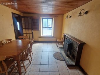 39 Glengarriff Road, Bantry, Bantry, Co. Cork - Image 3