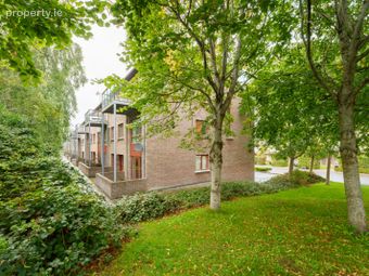 21 Hunters Green, Hunters Wood, Firhouse, Dublin 24 - Image 3