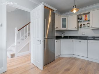9 Bellevue Park Avenue, Booterstown, Blackrock, Co. Dublin - Image 3
