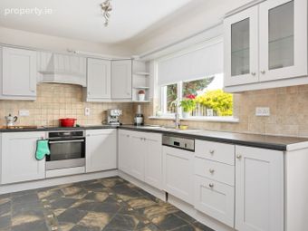 36 Rectory Meadows, Edenderry, Co. Offaly - Image 2