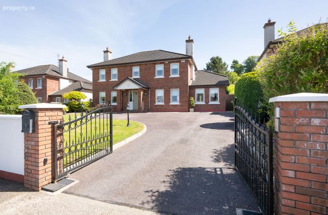 26 The Gates, Matthew Hill, Lehenaghmore, Co. Cork - Click to view photos