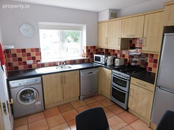 89 Clonlea, Mount Oval Village, Rochestown, Co. Cork - Image 5