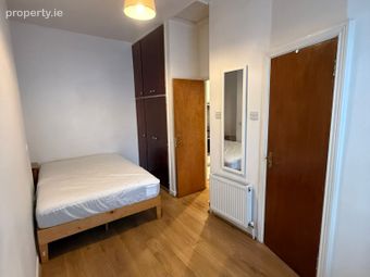 Flat 6, 2 Conyngham Road, Dublin 8, Dublin 8 - Image 2