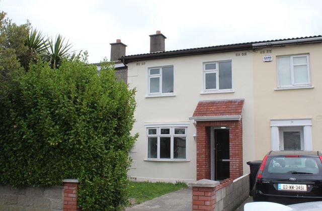 Lanndale Lawns, Tallaght, Dublin 24 - Click to view photos