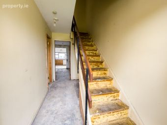 2 Riverdale Court, Castlebar, Co. Mayo - Image 2