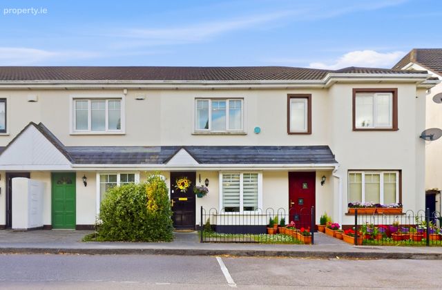 20 Holywell Meadows, Swords, Co. Dublin - Click to view photos