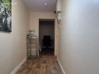 Basement Apartment, 6 Catherine Place, Limerick City Centre, Co. Limerick - Image 5