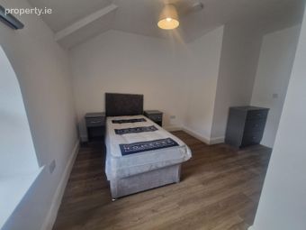 Apartment 8, Douglas Hall, Riverbank, Cork City Centre, Co. Cork - Image 3