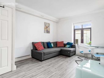 23 Clarendon Hall, Aungier Street, Dublin 2, Dublin 2 - Image 4