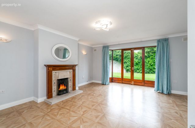 Fey Yerra, Leopardstown Road, Foxrock, Dublin 18 - Click to view photos