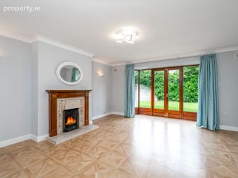 Fey Yerra, Leopardstown Road, Foxrock, Dublin 18