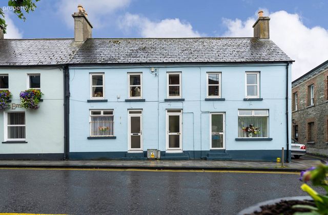 5 Georges Square, Balbriggan, Co. Dublin, Balbriggan, Co. Dublin - Click to view photos