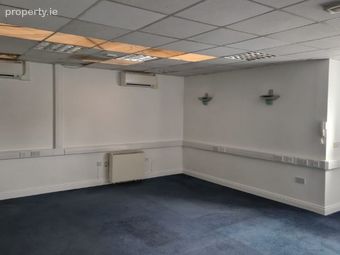 35 Finglas Park, Dublin 11, Finglas, Dublin 11 - Image 3