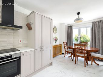 2 Hollywood Mews, Mount Anville Road, Goatstown, Dublin 14 - Image 4