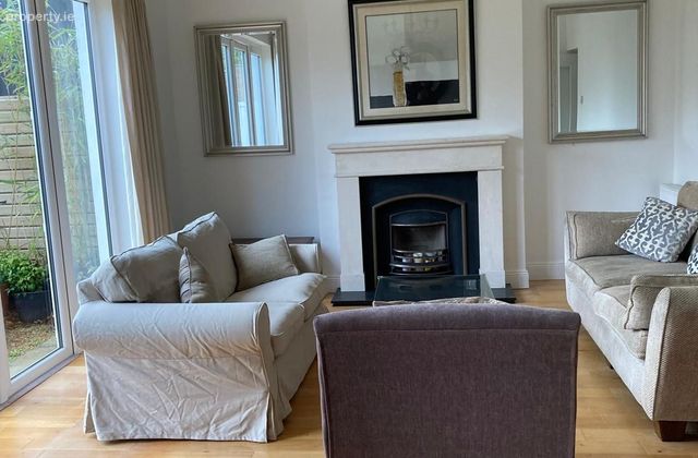 Castle Avenue, Clontarf, Dublin 3 - Click to view photos
