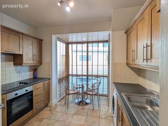 Apartment 58, 150 Howth Road, Clontarf, Dublin 3 - Image 4