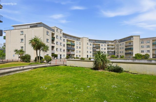 Apartment 74, Block B, &Aacute;ras Na Cluaine, Clondalkin, Dublin 22 - Click to view photos