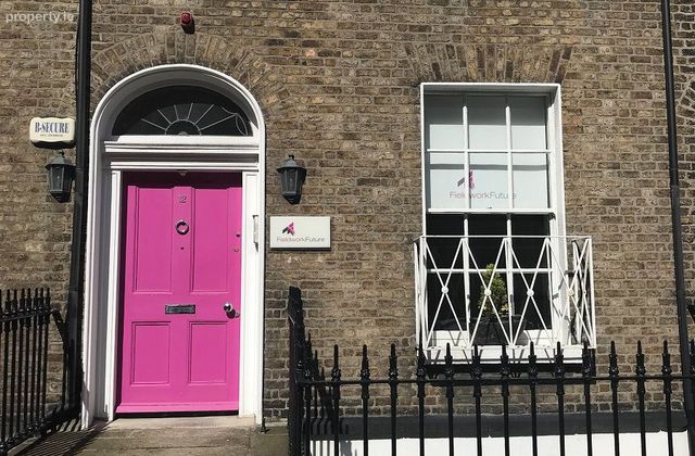 Pembroke Street Lower, Dublin 2 - Click to view photos