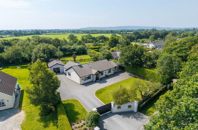 Sunnyvale, Kilpatrick, Crossabeg, Co. Wexford - Click to view photos
