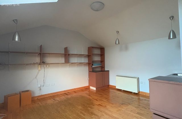 28 Longwood Avenue, South Circular Road, Dublin 8, Portobello, Dublin 8 - Click to view photos