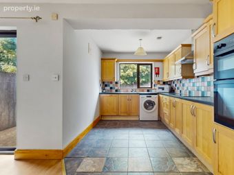 9 Corr&aacute;n &Aacute;rd, Athy, Athy, Co. Kildare - Image 5