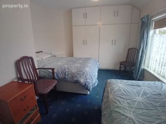 30 Innisfallen Avenue, Thurles, Thurles, Co. Tipperary - Image 4