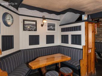 The Snug, Wolfe Tone Square, Bantry, Co. Cork - Image 3