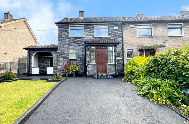 84 Mountain View Park, Dublin 14, Rathfarnham, Dublin 14 - Click to view photos