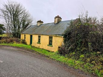 Runnaruag, Or Clogher More, ( Raheen ), Elphin, Co. Roscommon