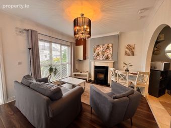 42 Holywell Rise, Swords, Kinsealy, Co. Dublin - Image 2