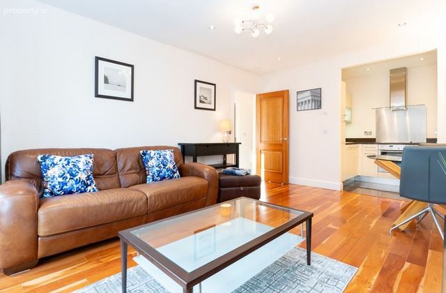 Apartment, Bloomfield Park, Bloomfield Avenue, Donnybrook, Dublin 4 - Click to view photos