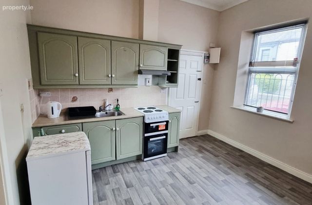 Flat 3, 11 Patrick Street, Mullingar, Co. Westmeath - Click to view photos