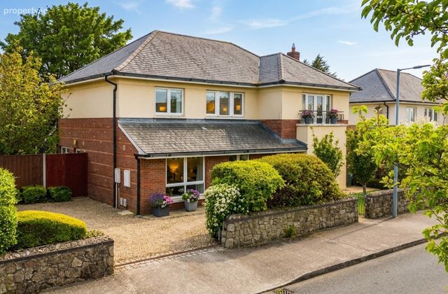 8 Kelston Park, Foxrock, Dublin 18, Foxrock, Dublin 18 - Click to view photos