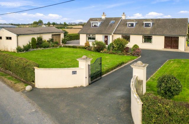 Churchtown Lodge, Churchtown, Athy, Co. Kildare - Click to view photos