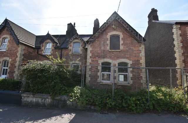 8 Grange Terrace, Grange Road, Donnybrook, Co. Cork - Click to view photos
