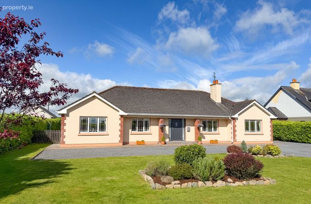 Cloone, Templemore, Co. Tipperary, Templemore, Co. Tipperary - Click to view photos