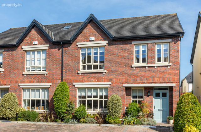6 Bracken Park Close, Bracken Park, Castleknock, Dublin 15, Castleknock, Dublin 15 - Click to view photos