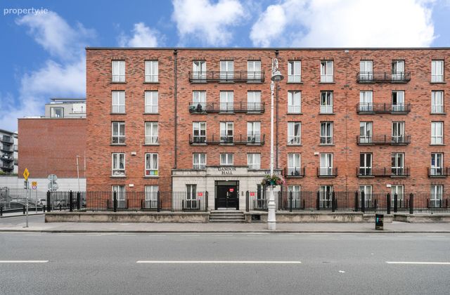 75 Gandon Hall, Gardiner Street, Dublin 1, Dublin 1 - Click to view photos